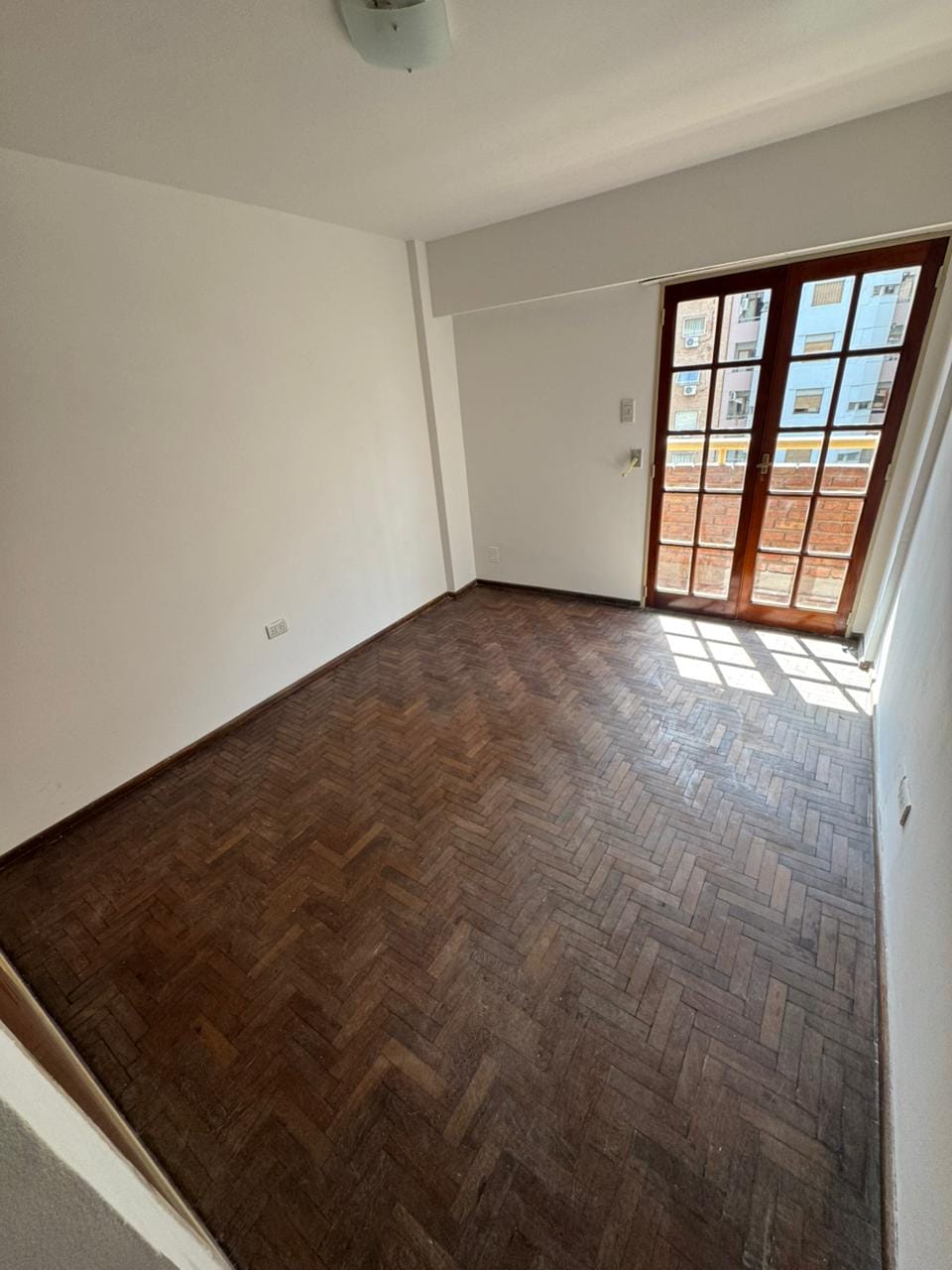 Departamento en venta de 2 dormitorios en calle Paraná 624 de barrio Nueva Córdoba de la ciudad de Córdoba, dormitorio, vende Carrizo Congin inmobiliaria