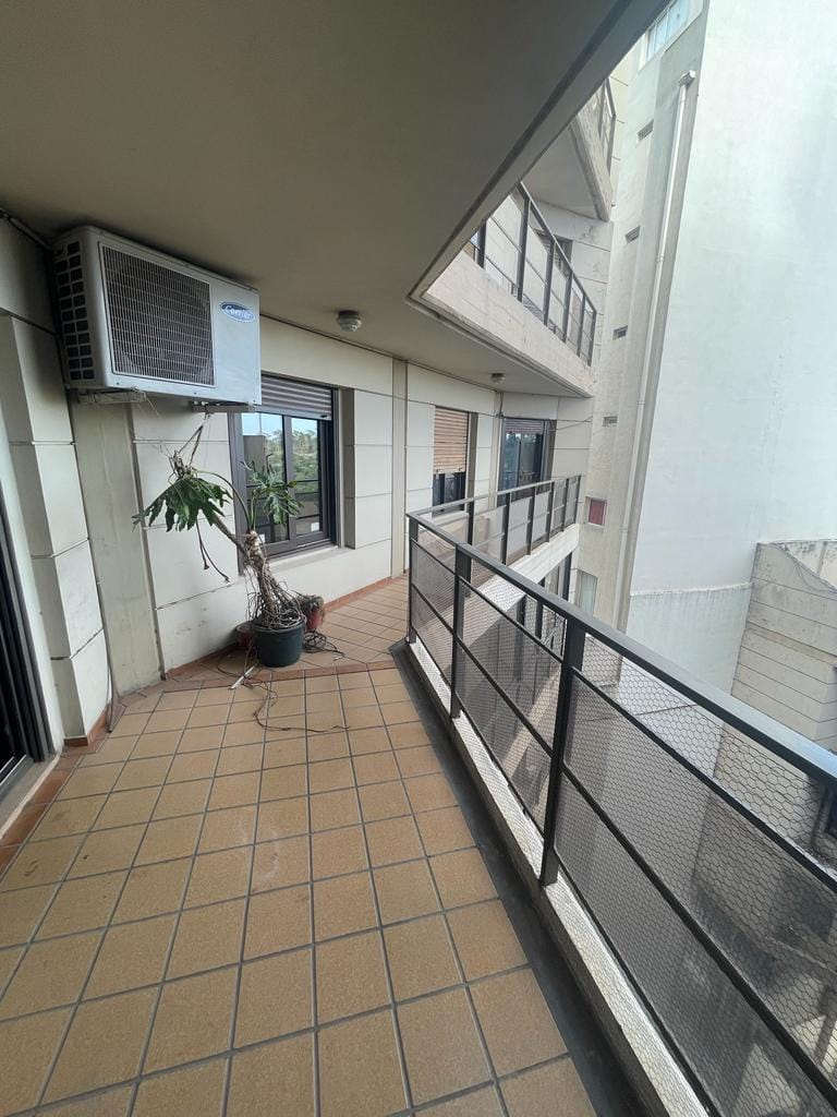 Piso en venta de 3 dormitorios con cuarto de servicio y cochera en Avenida Poeta Lugones 142, Barrio Nueva Córdoba, balcón, en venta por Carrizo Congin Inmobiliaria