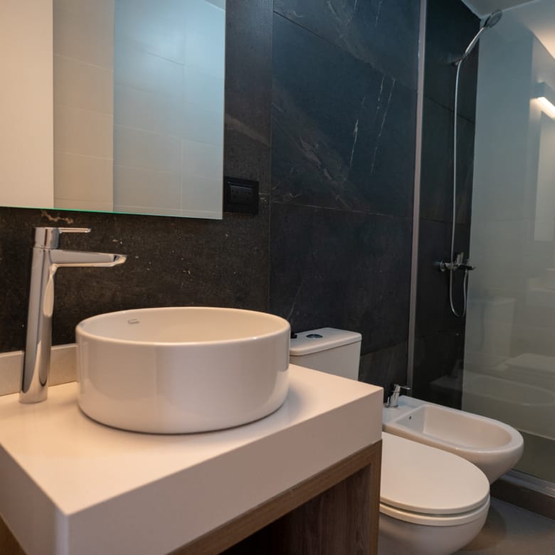 Baño departamento en venta Distrito Betania Nueva Córdoba