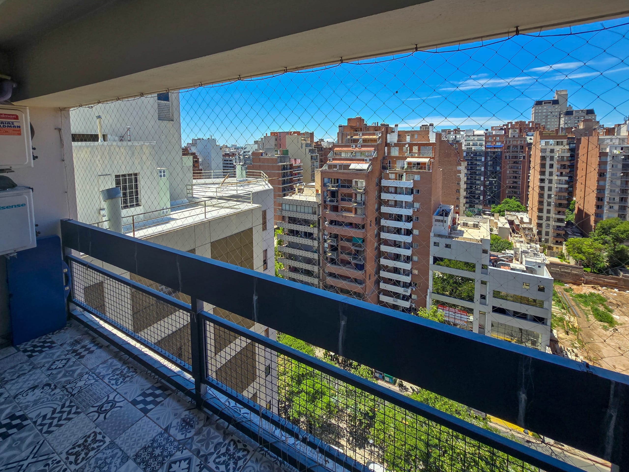 Balcón departamento en venta chacabuco 540 Nueva Córdoba Carrizo Congin Inmobiliaria