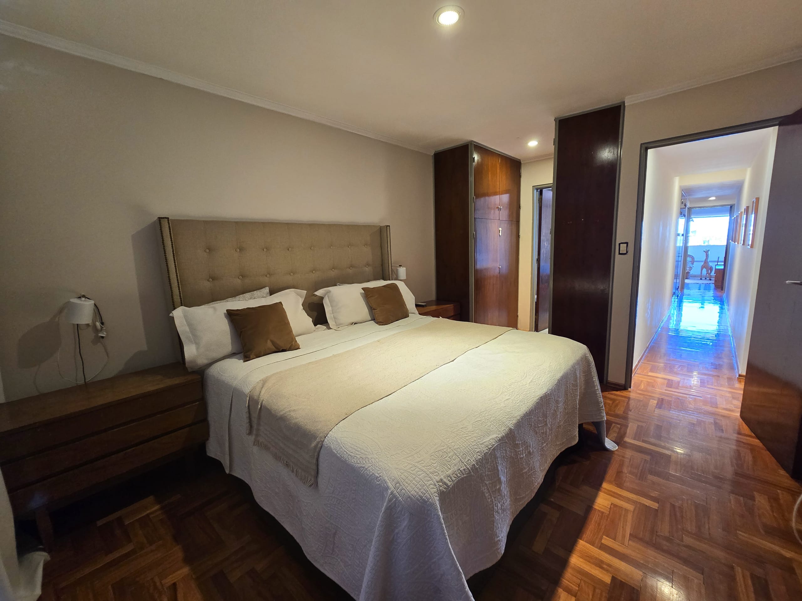 Dormitorio principal dos departamento en venta chacabuco 540 Nueva Córdoba Carrizo Congin Inmobiliaria