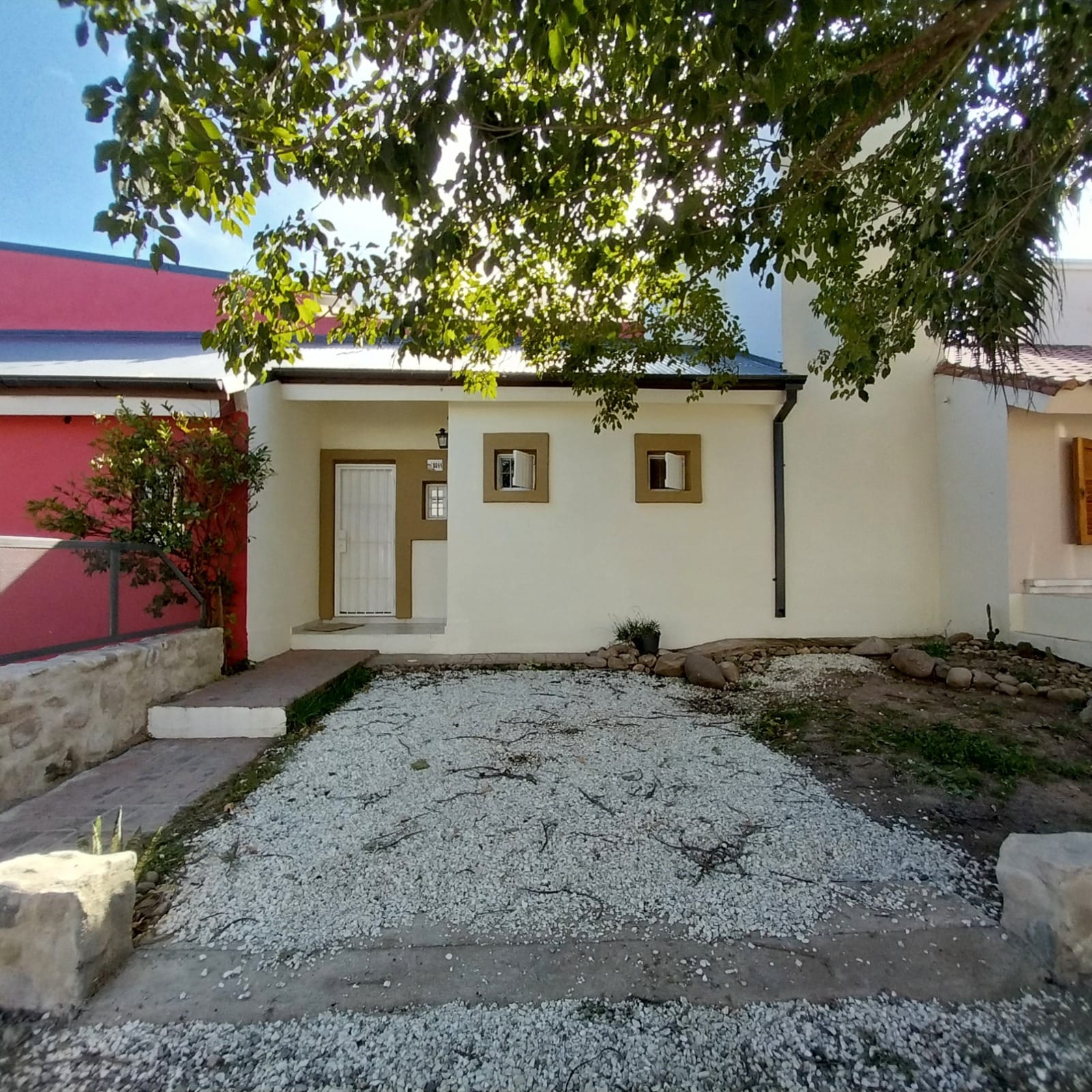 casa alquiler 3 dormitorios zona norte recta martinoli barrio la salle córdoba frente, alquila Carrizo Congin Inmobiliaria