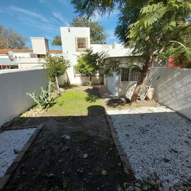 casa alquiler 3 dormitorios zona norte recta martinoli barrio la salle córdoba patio, alquila Carrizo Congin Inmobiliaria
