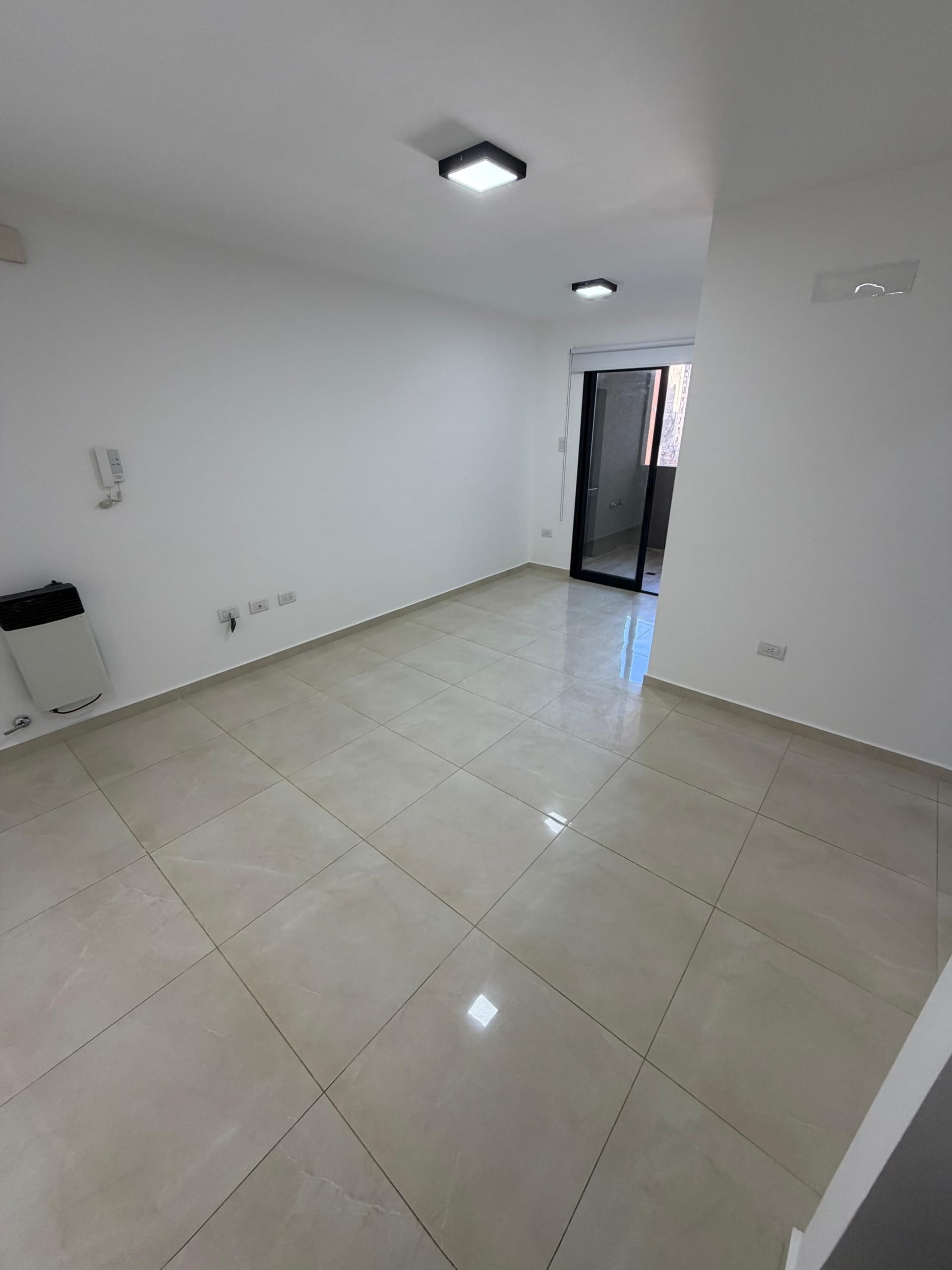 Estar comedor cocina departamento en venta de un dormitorio en Av. Velez Sarsfield 671, Nueva Cordoba, vende Carrizo Congin